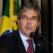 Senador defende parcerias da comunidade científica com a sociedade