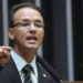 Leo de Brito afirma que não participa de acordos para manter Eduardo Cunha na presidência da Câmara