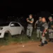 Cinco assaltantes invadem madeireira, roubam dinheiro e caminhonete