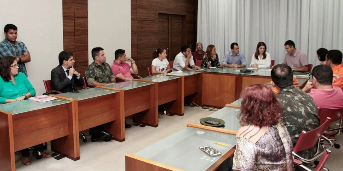Plano estratégico foi traçado durante reunião ontem. (Foto: Secom Acre)