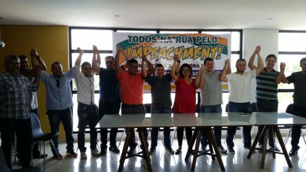 Comissão lança movimento pró-impeachment em Rio Branco