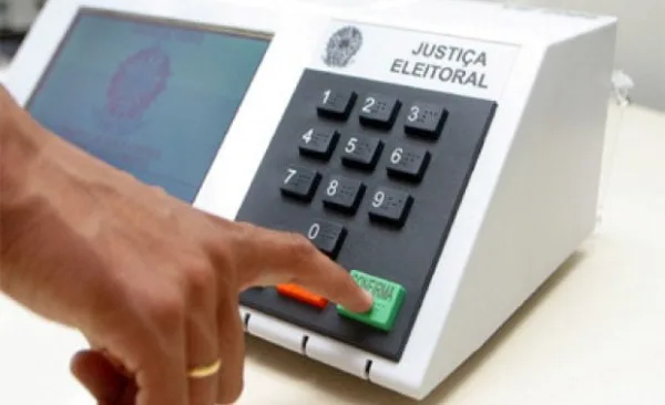 TSE garante votação eletrônica nas eleições de 2016