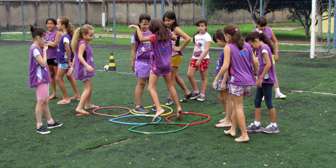 Projeto do Sesc diverte crianças e adolescentes nas férias