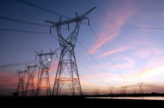 Contas de energia vão ficar mais baratas a partir de fevereiro