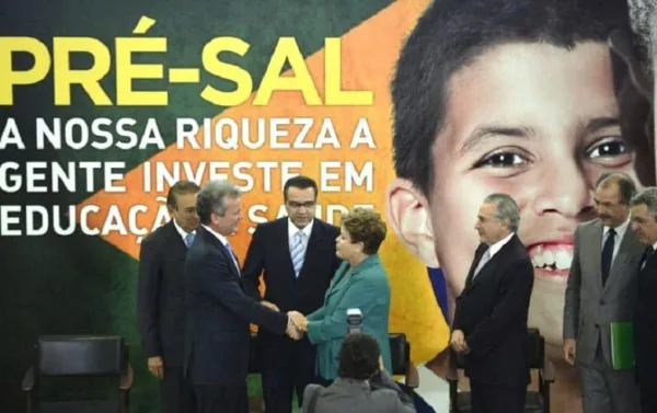 Projeto do Senado pode diminuir royalties do petróleo para educação e saúde
