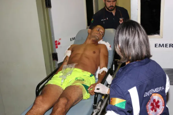 Presidiário monitorado é alvejado com quatro tiros