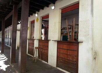 Após ter quiosque invadido mais uma vez, proprietário reclama da falta de segurança no Centro