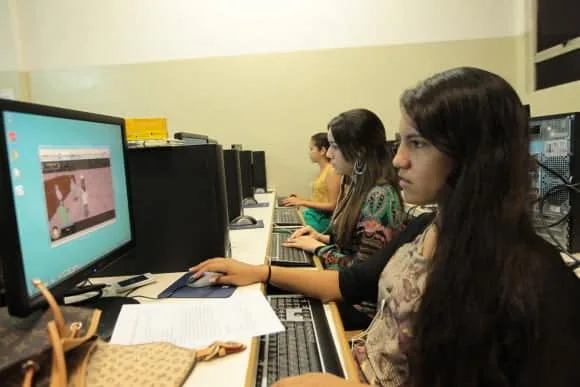 Governo divulga calendário de cursos dos Telecentros de Rio Branco