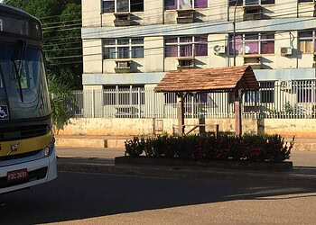 Estudante acredita que Wi-Fi em parada de ônibus pode atrair criminosos