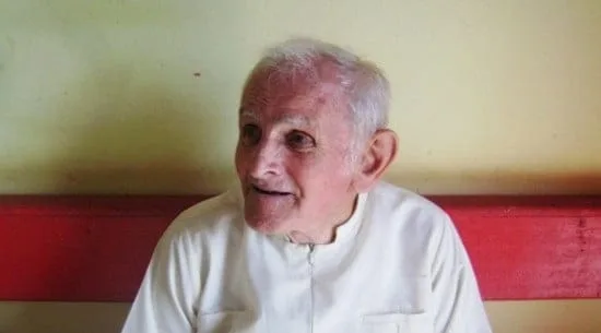Estado de saúde do padre Paolino é grave; boletim diz que ele está entubado