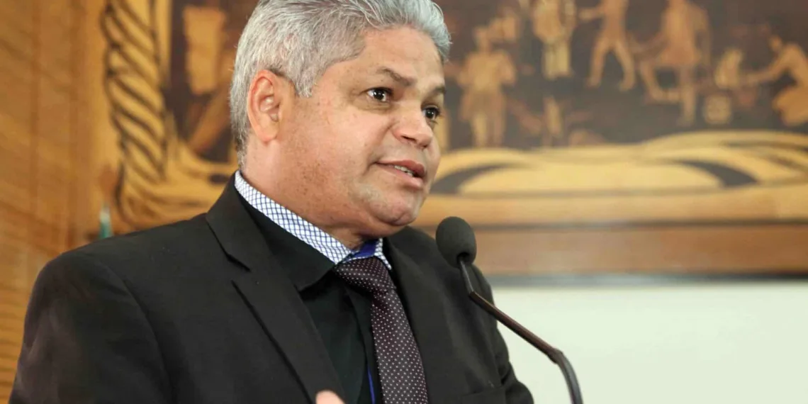 Governista pede intervenção do MP quanto a possível superfaturamento nas vendas de produtos hospitalares