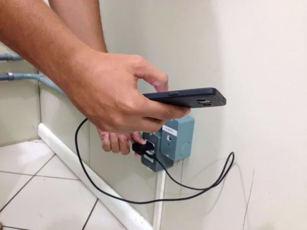 Bombeiros orientam população para evitar acidentes com descargas elétricas