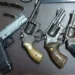 PM apreende 72 armas fogo e recupera 102 veículos em dois meses na Capital