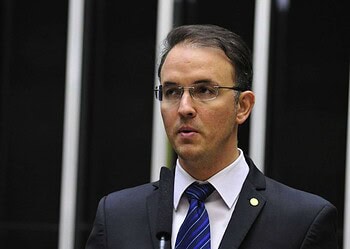 Leo de Brito comemora aprovação de verba de U$ 150 milhões ao Acre