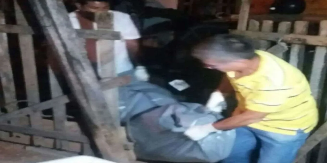Homem é alvejado a tiros no quintal de casa, tenta fugir e morre em cima da cama da mãe