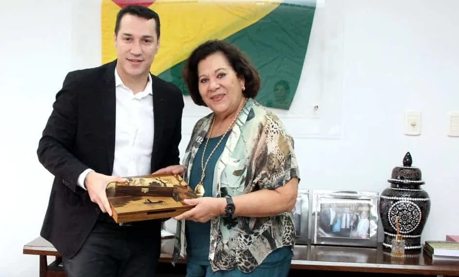 Ministra do STJ Eliana Calmon visita presidente da Aleac, Ney Amorim