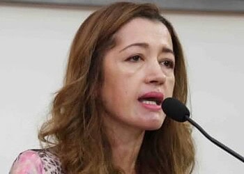 Leila Galvão destaca retomada das obras de pavimentação da Avenida Marinho Monte