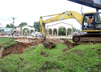 Prefeitura recupera área de desmoronamento na ladeira do Bola Preta