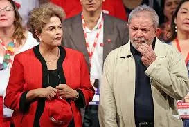 Câmara elege membros de comissão que analisará impeachment de Dilma
