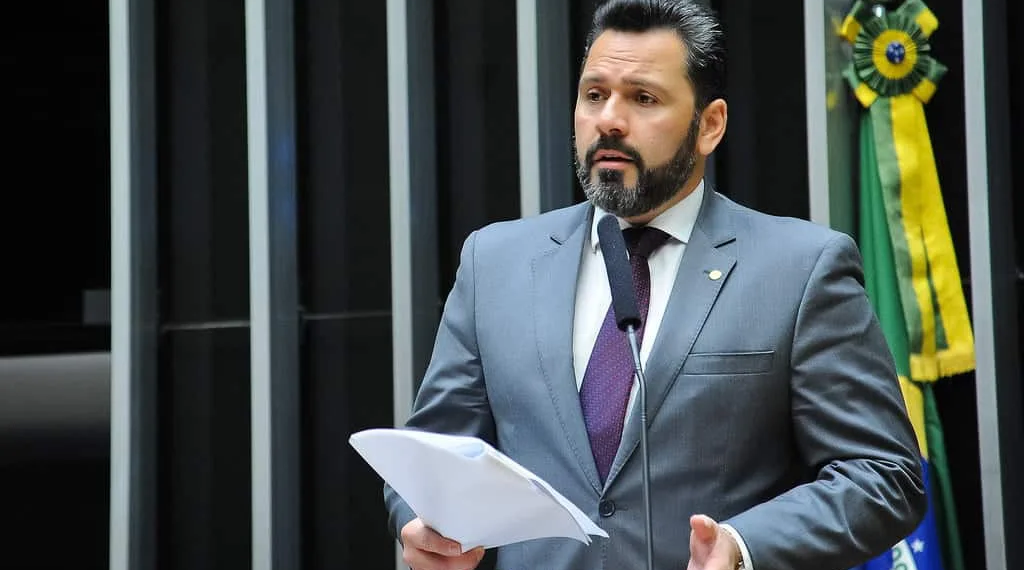 Alan Rick é titular de Comissão da Câmara que busca retomada de voos para a região Norte