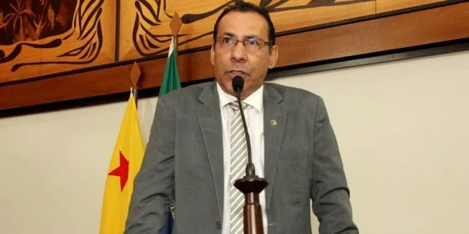 Deputados destacam inauguração do Laboratório de Biologia Molecular no Acre
