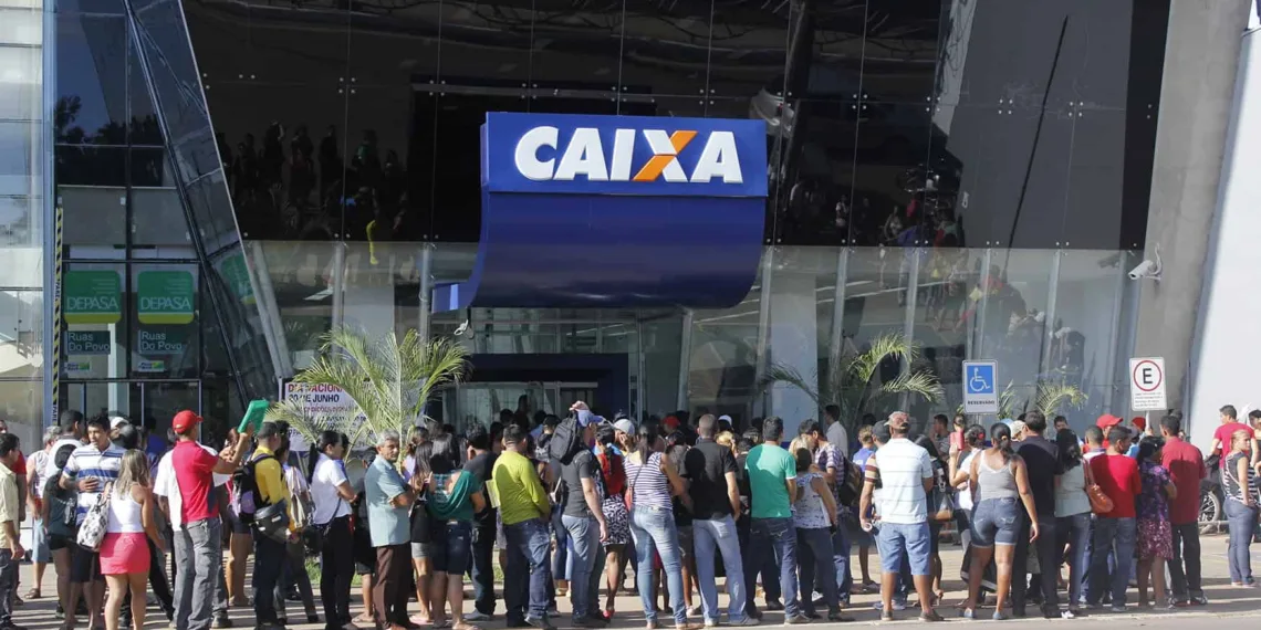 CMN muda regulamento e clientes poderão abrir e fechar contas bancárias através da internet