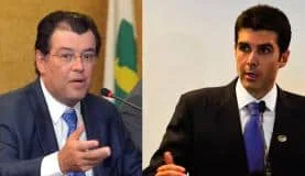 Ministros Eduardo Braga e Helder Barbalho, do PMDB, entregam pedido de demissão