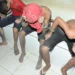 Um homem e três adolescentes são flagrados com entorpecentes em rua
