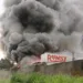 Incêndio destrói loja Ronsy de material de construção e prejuízo é estimado em 20 milhões
