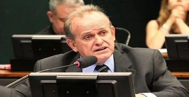 César Messias sugere ampliação de debate sobre o cancelamento de voos no Estado