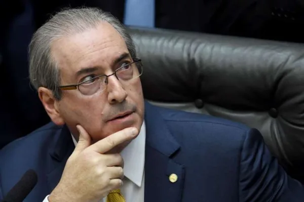 “Não escondi nada”, diz Cunha, em defesa na Comissão de Ética