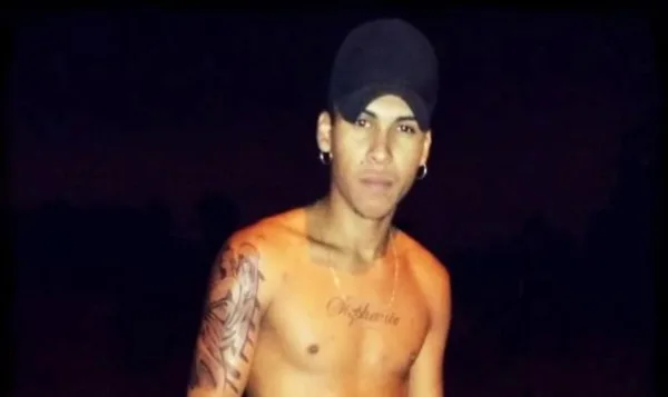 Rapaz de 19 anos é morto com mais de quinze facadas em festa infantil