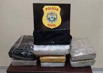 Polícia Civil prende jovem transportando 7 quilos de maconha