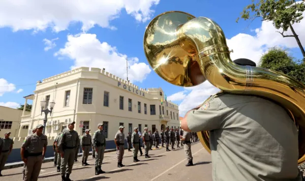 Em comemoração aos 100 anos, Polícia Militar do Acre realiza homenagem