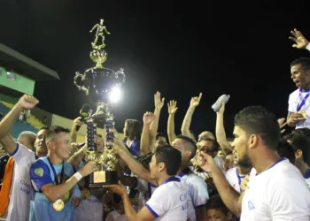 Galo Carijó vence Rio Branco e levanta a taça. (FOTO: JOÃO PAULO MAIA)