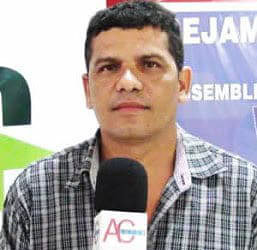 Câmara aprova pedido de cassação do prefeito de Santa Rosa do Purus