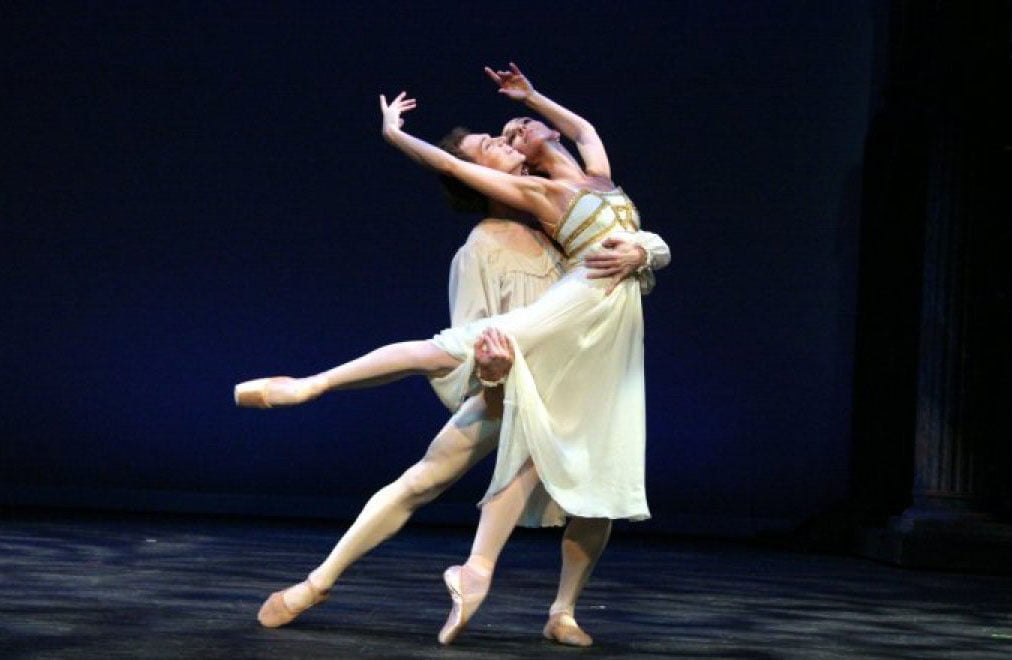 Apresentação reúne grandes sucessos do ballet clássico