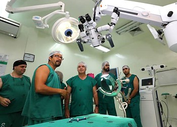 Tião Viana inaugura o mais moderno centro de neurocirurgia do SUS no Brasil