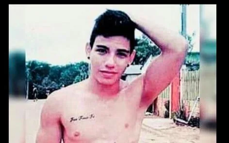 Jovem encontrado morto dentro de casa pode ter cometido suicídio