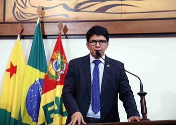 Jenilson Leite cobra fortalecimento de unidades laboratoriais no interior