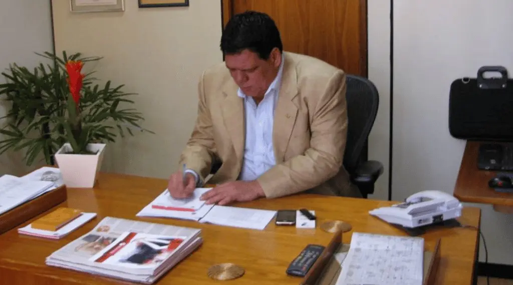 Flaviano Melo assegura empenho de recursos para cinco municípios