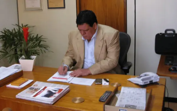 Flaviano Melo assegura empenho de recursos para cinco municípios