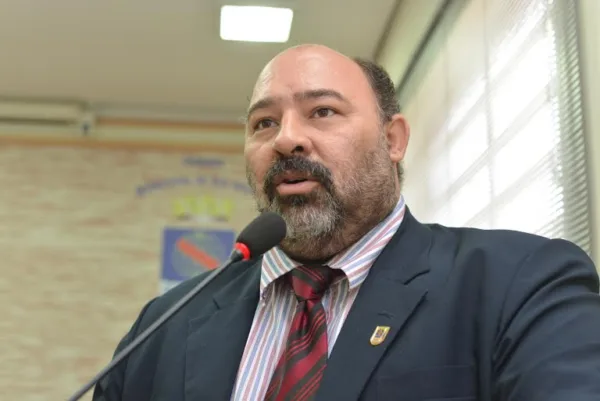 Vereadores de Rio Branco defendem papel da imprensa