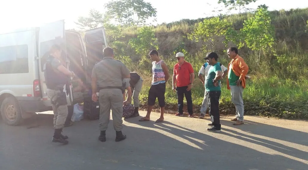 Polícia Militar apreende entorpecente na BR-364