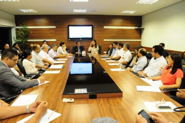 Empresários se reúnem com representantes da Suframa para discutir situação das ALCs