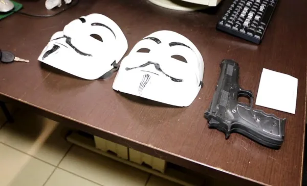 Polícia Militar apreende adolescente de 15 anos após assalto usando arma de brinquedo