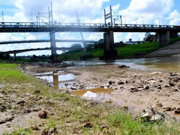 Rio Acre registra o nível mais baixo da história, com 1,49 metro