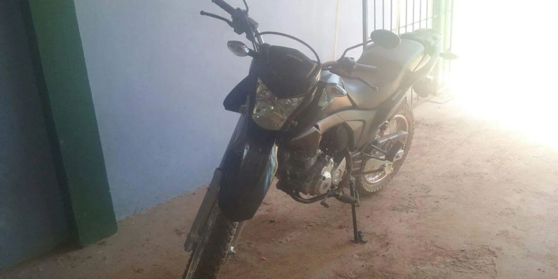 Brasileiros são presos com motos roubadas em vila boliviana