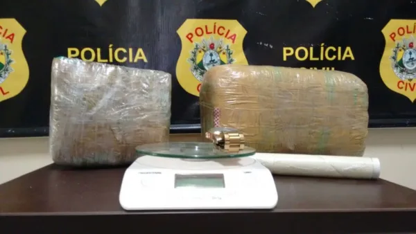 Polícia Civil apreende 3 kg de drogas e prende 11 pessoas por tráfico e roubo