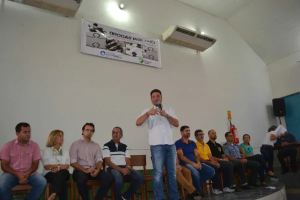 Senador Gladson Cameli propõe união de forças para combater as drogas no Acre